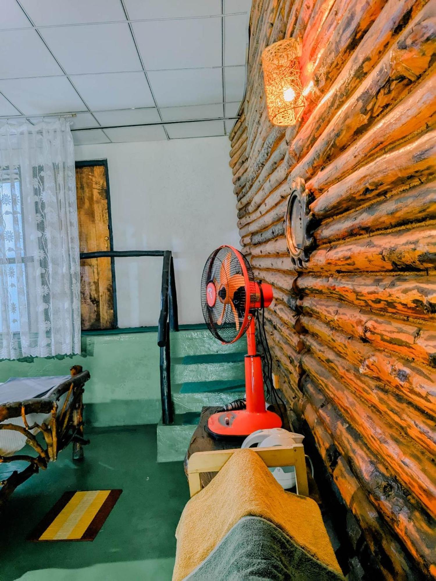 Hilltop Wood Lodge Ella Luaran gambar