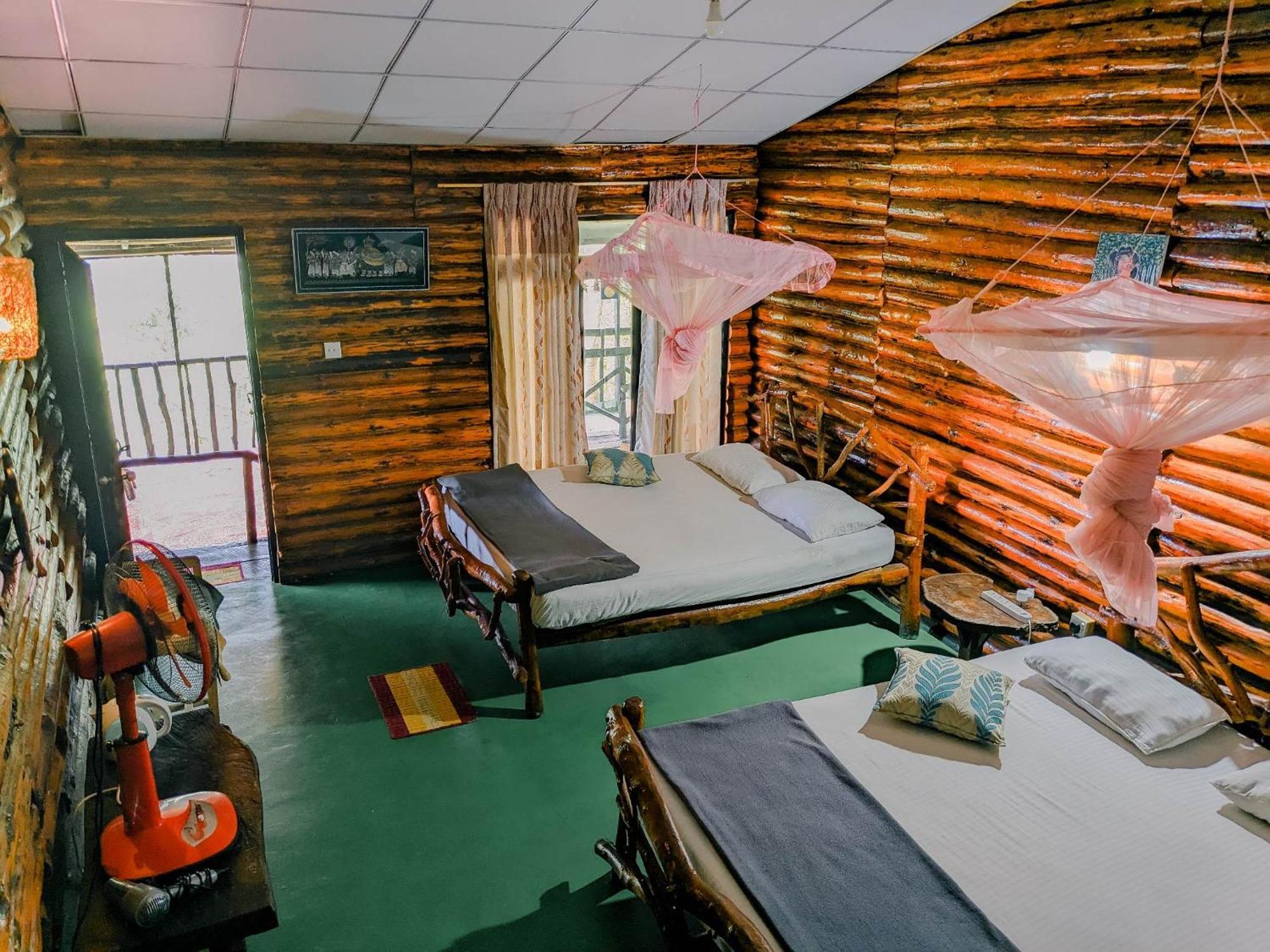 Hilltop Wood Lodge Ella Luaran gambar